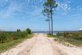 Stunning 3br/25ba, Pet Friendly, sleeps 12